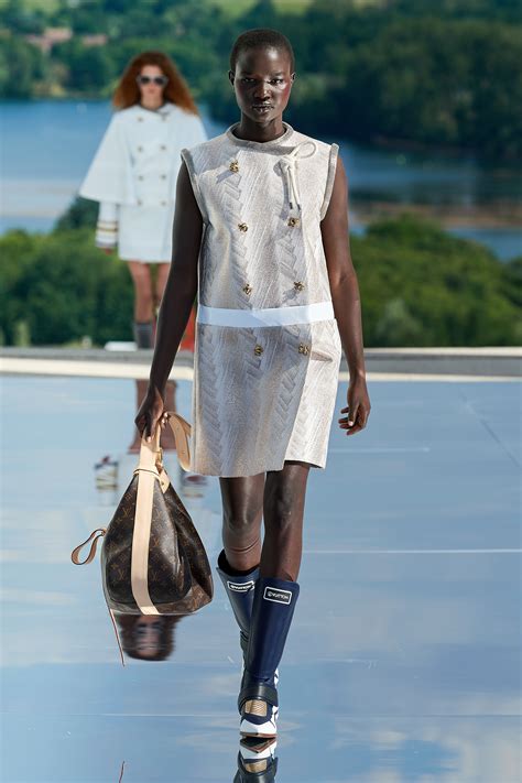 louis vuitton show 2022